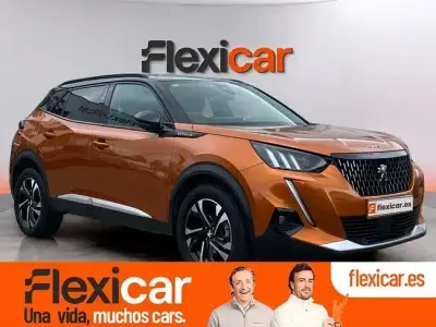 Usado Peugeot 2008 GT-line 130 CV (95 kW) 2020 Naranja SUV