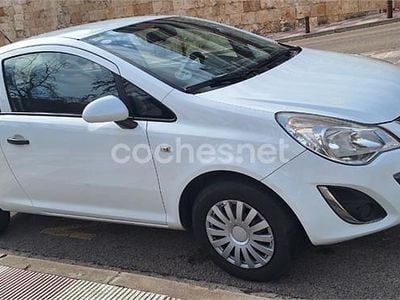 Usado Opel Corsa Selective 75 CV (55 kW) 2012 Blanco Utilitario
