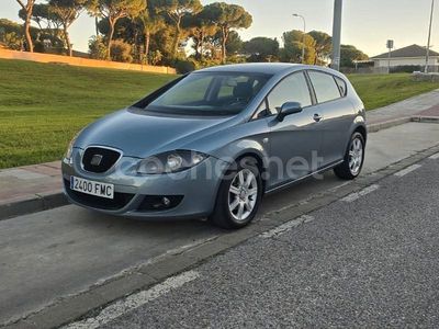 Usado Seat Leon Reference 140 CV (102 kW) 2007 Gris / plata Utilitario