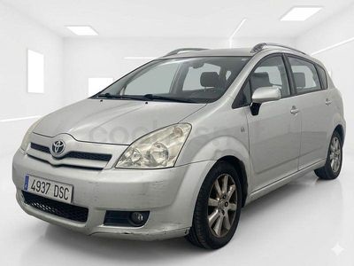 Usado Toyota Corolla Verso Luna 136 CV (100 kW) 2006 Gris / plata Monovolumen
