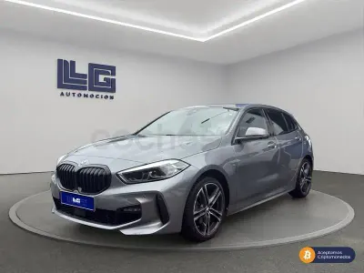 Usado BMW 118 136 CV (100 kW) 2022 Gris / plata Utilitario
