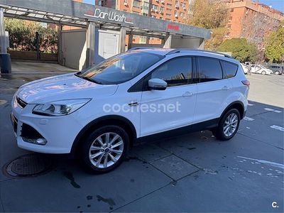 Blanco Usado 2015 Ford Kuga Titanium SUV | 12.900 € (Caro)