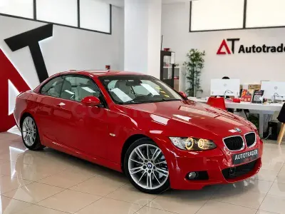 Usado BMW 330 Cabriolet 231 CV (169 kW) 2007 Rojo Descapotable