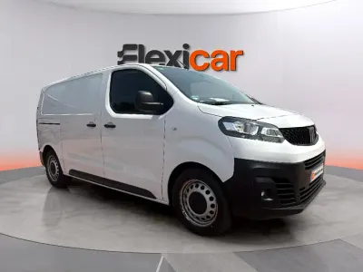 Usado Fiat Scudo Lounge 120 CV (88 kW) 2022 Blanco Van