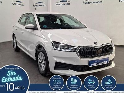 Usado Skoda Fabia 80 CV (58 kW) 2022 Blanco Berlina
