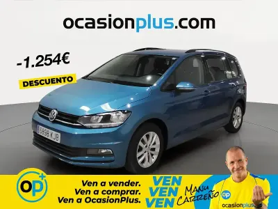 Usado VW Touran Edition 110 CV (80 kW) 2018 Azul Monovolumen