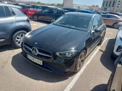 Usado Mercedes C200 204 CV (150 kW) 2022 Negro Familiar