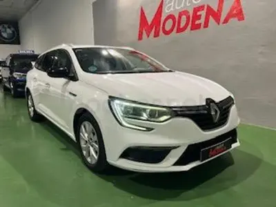 Usado Renault Mégane GrandTour LIMITED 115 CV (84 kW) 2019 Blanco Familiar