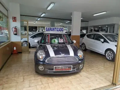 Usado Mini ONE 95 CV (69 kW) 2009 Negro Utilitario