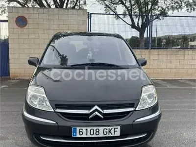 Usado Citroën C8 Exclusive 138 CV (101 kW) 2008 Gris / plata Monovolumen