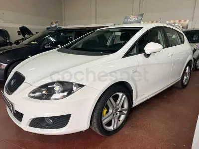 Usado Seat Leon Copa 105 CV (77 kW) 2011 Blanco Utilitario