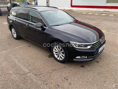Usado VW Passat Advance 120 CV (88 kW) 2018 Negro Familiar