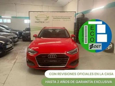 Usado Audi A4 Advanced 204 CV (150 kW) 2021 Rojo Familiar