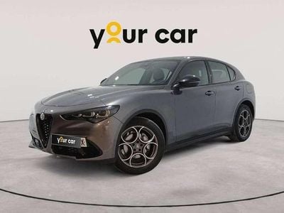 Usado Alfa Romeo Stelvio Sprint 160 CV (117 kW) 2023 Gris / plata SUV