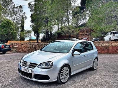 Usado VW Golf V R 250 CV (183 kW) 2007 Gris / plata Berlina