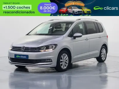 Usado VW Touran Advance 150 CV (110 kW) 2021 Gris Monovolumen