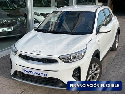 Blanco Usado 2023 Kia Stonic SUV | 14.990 € (Precio justo)