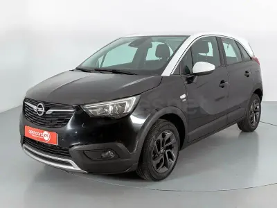 Usado Opel Crossland X Design Edition 110 HP (80 kW) 2019 Preto SUV