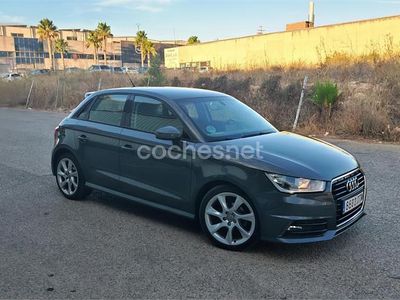 Gris / plata Usado 2015 Audi A1 Sportback S-Line Utilitario | 10.800 € (Precio justo)