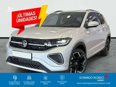 Usado VW T-Cross R-line 116 CV (85 kW) 2025 Plateado SUV