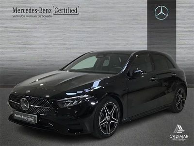 Usado Mercedes A200 AMG line 150 CV (110 kW) 2025 Negro Berlina
