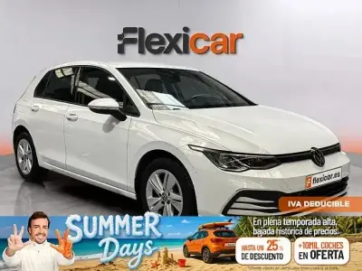 Usado VW Golf VIII 115 CV (84 kW) 2022 Blanco Berlina