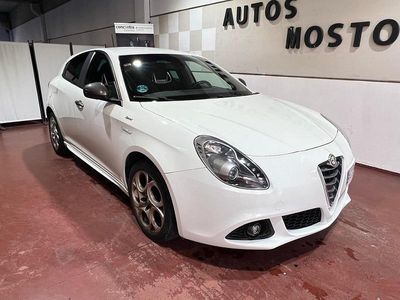 Blanco Usado 2016 Alfa Romeo Giulietta Super Berlina | 8995 € (Precio justo)