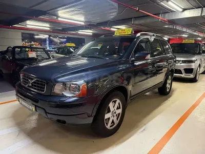Usado Volvo XC90 Momentum 185 CV (136 kW) 2009 Gris / plata SUV