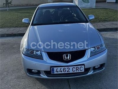 Gris / plata Usado 2004 Honda Accord Sport Berlina | 4500 € (Precio justo)