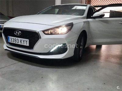 Blanco Usado 2019 Hyundai i30 Berlina | 14.250 € (Precio justo)