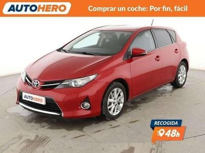 Usado Toyota Auris Business Edition 132 CV (97 kW) 2014 Rojo Utilitario