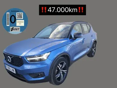 Käytetty Volvo XC40 R-Design 211 HP (155 kW) 2021 Sininen Katumaasturi