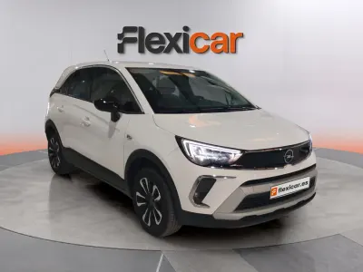 Usado Opel Crossland X Elegance 110 CV (80 kW) 2024 Blanco SUV