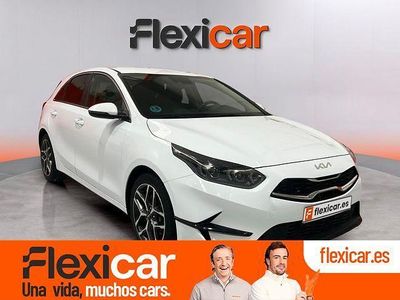 Usado Kia Ceed 120 CV (88 kW) 2022 Blanco Utilitario