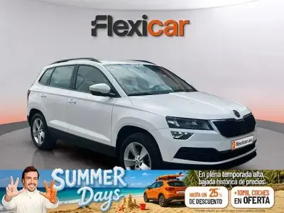 Usado Skoda Karoq Ambition 150 CV (110 kW) 2020 Blanco SUV