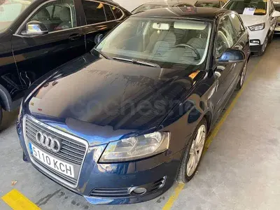 Usado Audi A3 Ambition 140 CV (102 kW) 2010 Azul Utilitario