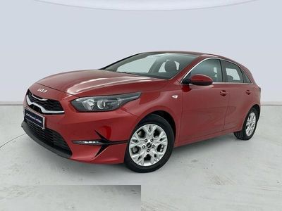 Usado Kia Ceed 100 CV (73 kW) 2023 Rojo Utilitario