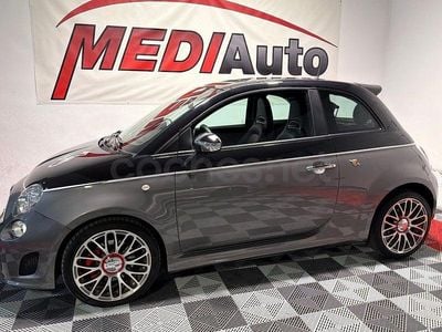 Usado Abarth 500 135 CV (99 kW) 2015 Gris / plata Utilitario