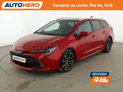 Używany Toyota Corolla Sport 180 KM (132 kW) 2019 Czerwony Kombi
