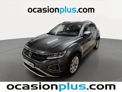 Usado VW T-Roc Life 110 CV (80 kW) 2024 Gris SUV