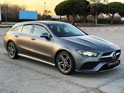 Gris Usado 2022 Mercedes CLA200 Shooting Brake Familiar | 31.500 € (Buen precio)