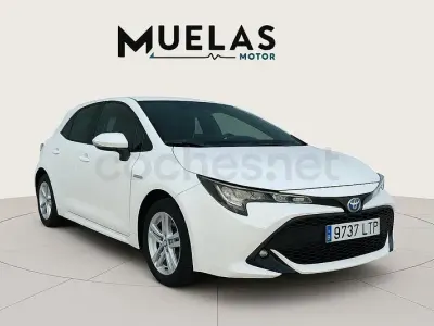 Usado Toyota Corolla Business Edition 122 CV (89 kW) 2021 Blanco Berlina