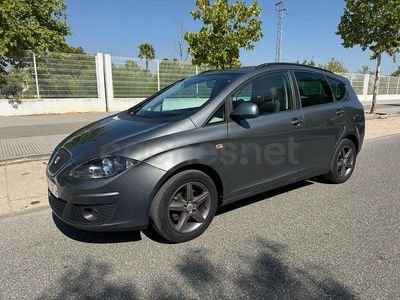 Usado Seat Altea XL I-Tech 105 CV (77 kW) 2015 Gris / plata Monovolumen