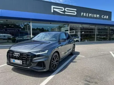 Usado Audi Q8 Sport 435 CV (319 kW) 2020 Gris SUV
