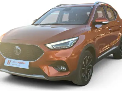 Usado MG ZS Luxury 106 CV (77 kW) 2024 Naranja SUV