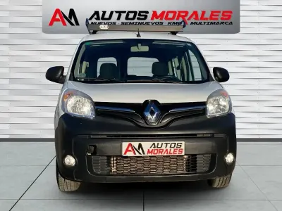 Usado Renault Kangoo Zen 95 CV (69 kW) 2021 Blanco Familiar