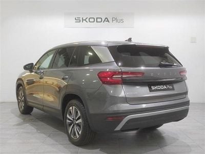 Gris Usado 2025 Skoda Kodiaq Selection SUV | 37.990 €