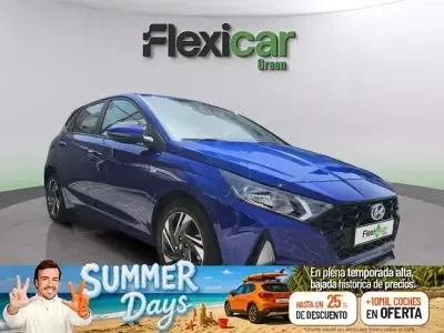 Usado Hyundai i20 100 CV (73 kW) 2022 Azul Utilitario
