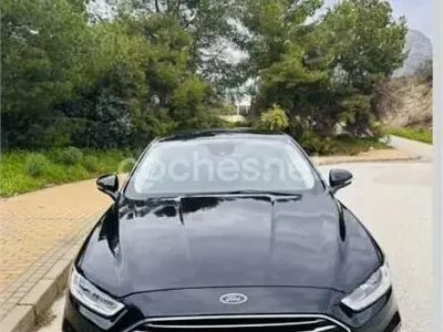 Usado Ford Mondeo Titanium 165 CV (121 kW) 2019 Negro Berlina