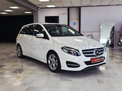 Usado Mercedes B180 Urban 109 CV (80 kW) 2016 Blanco Monovolumen